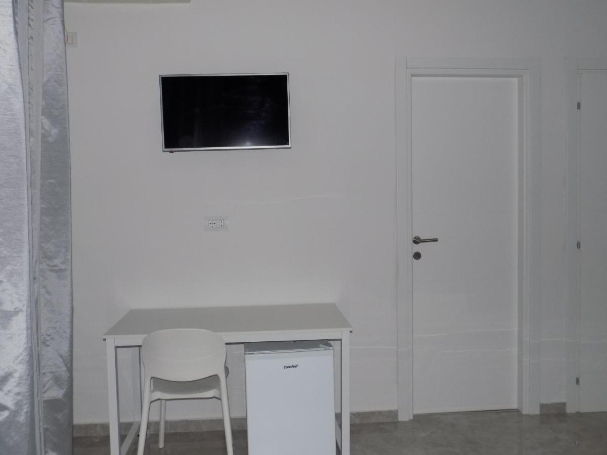 Hotel Casa Sanabria à Bari Extérieur photo
