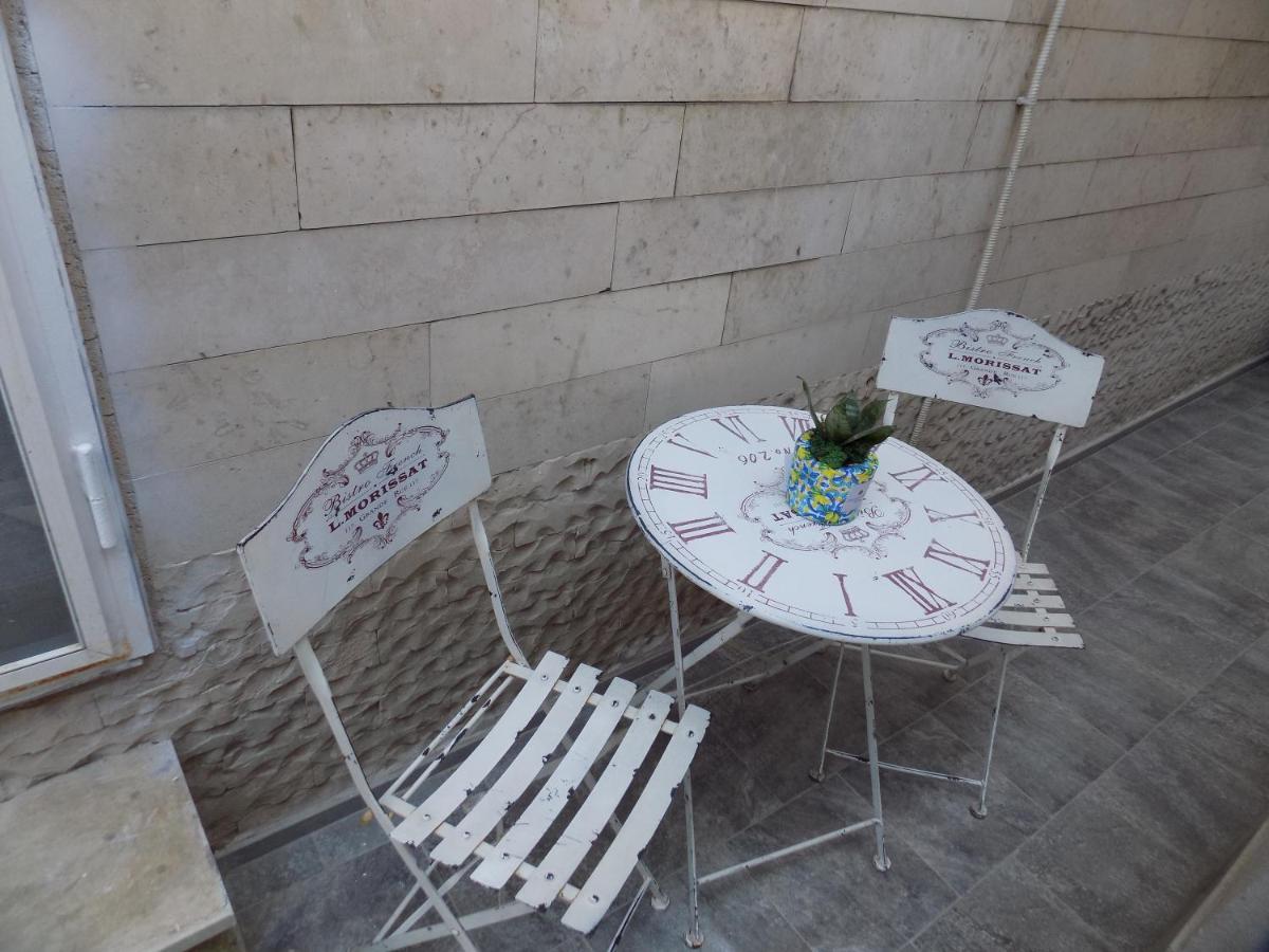Hotel Casa Sanabria à Bari Extérieur photo