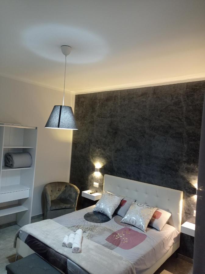 Hotel Casa Sanabria à Bari Extérieur photo